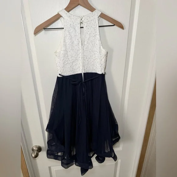Speechless Kids High-Low Party Dress Lace & Sequins White/Navy Size 7 - Picture 6 of 9